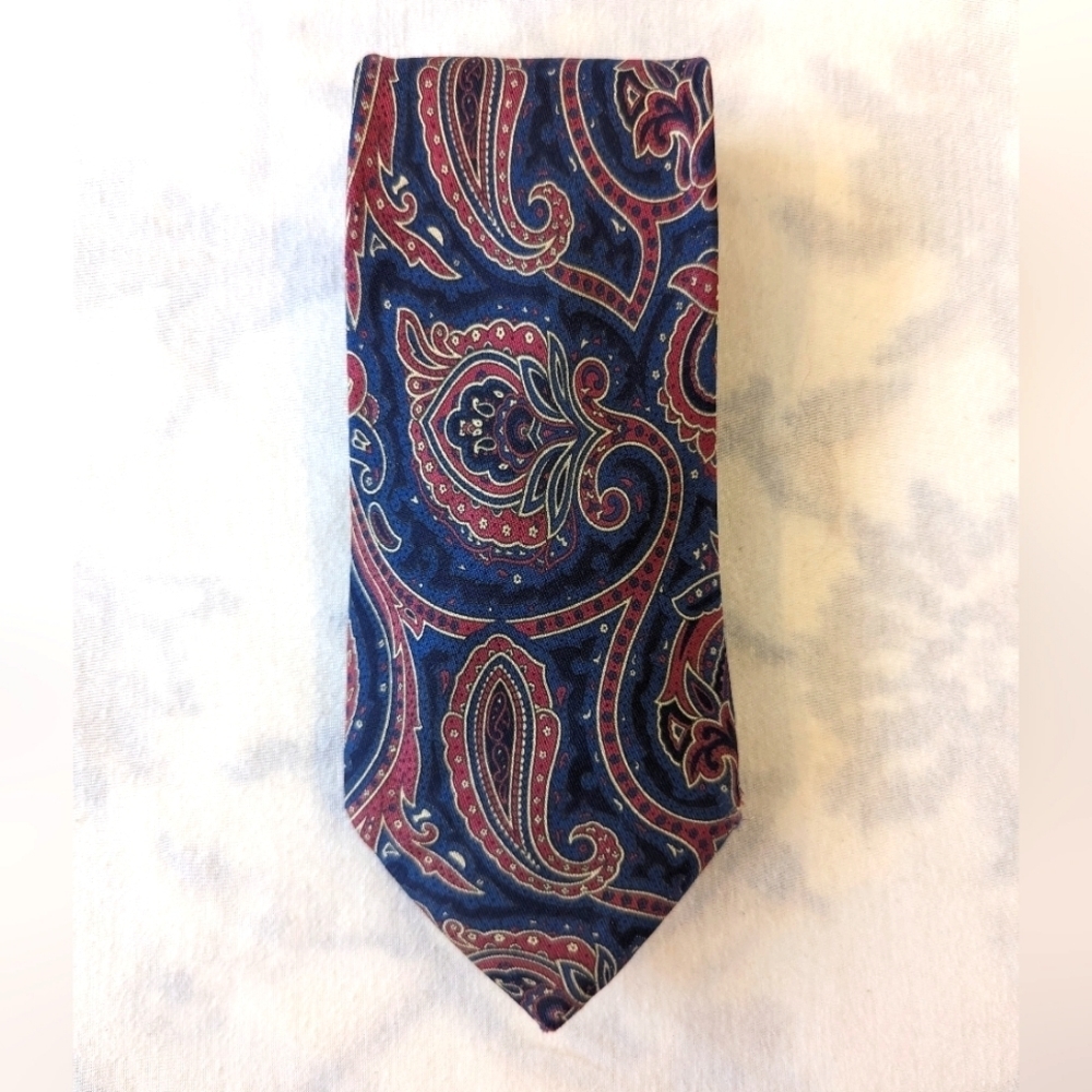 Cricketeer blue and red paisley print silk tie Corporate Office Business